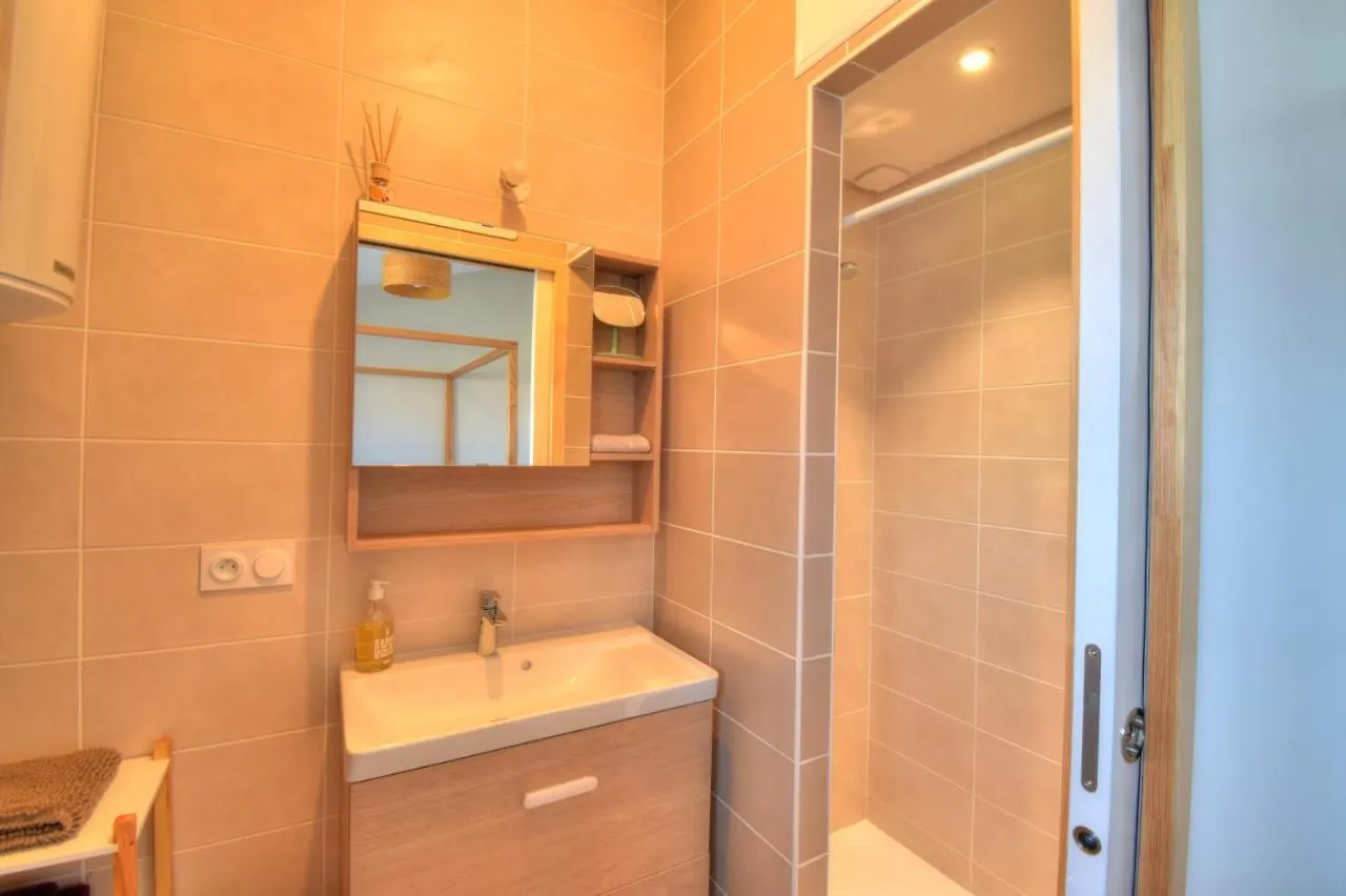La Vie En Rose Apartment Ploubezre France